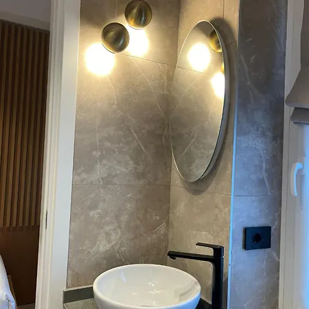 La 3* Milano