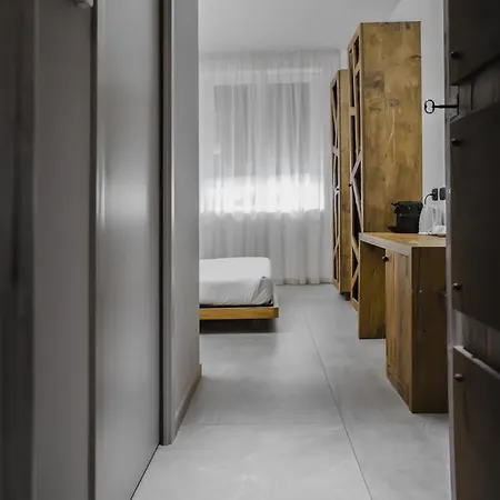 La 3* Milano