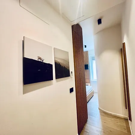 La 3*